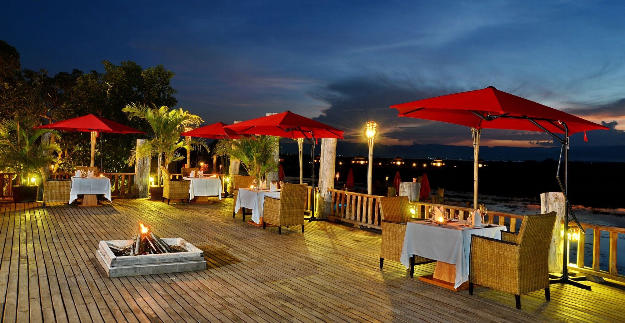 Aureum Palace Hotel & Resort Inle Nyaung Shwe Esterno foto