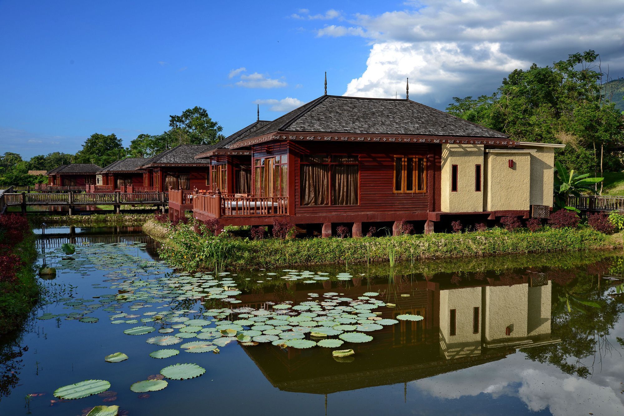 Aureum Palace Hotel & Resort Inle Nyaung Shwe Esterno foto