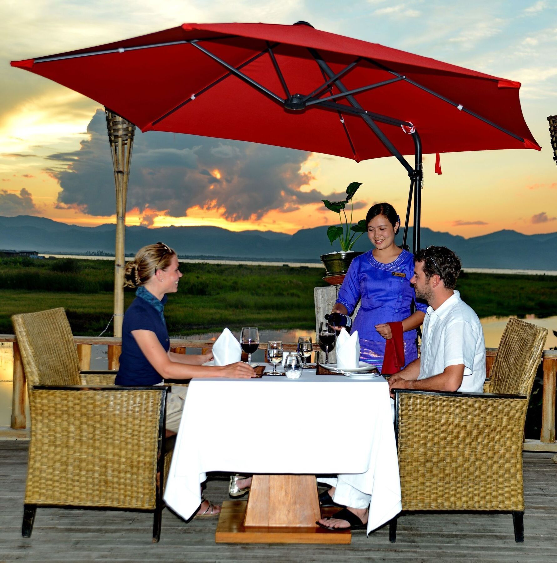 Aureum Palace Hotel & Resort Inle Nyaung Shwe Esterno foto